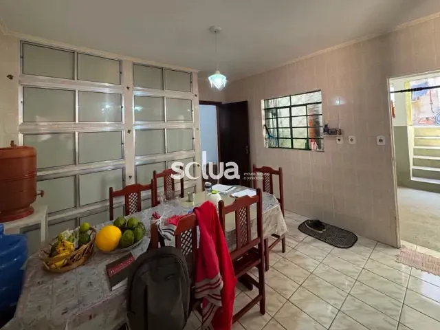 Casa com 300m² 3 quartos e 1 banheiro, à venda, no bairro Jardim São Cristóvão em Campinas