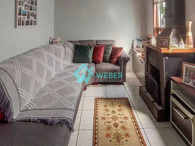 Casa 3 quartos e 3 banheiros, à venda, no bairro Canudos em Novo Hamburgo