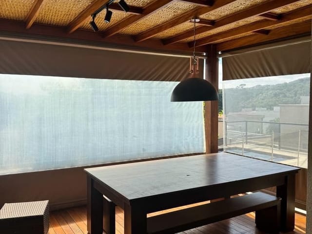 Casa com 364m² 3 quartos e 5 banheiros, à venda, no bairro Alphaville em Santana de Parnaíba