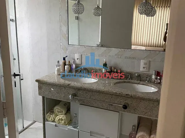 Casa com 293m² 3 quartos e 5 banheiros, à venda, no bairro Santa Rosa em Barra Mansa