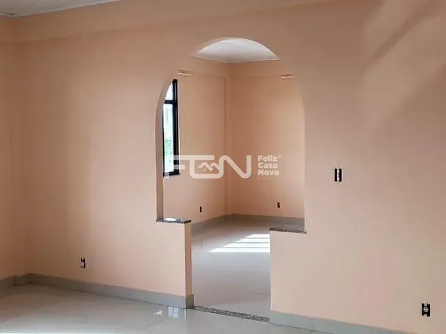 Casa para alugar, no bairro Centro em Camaçari