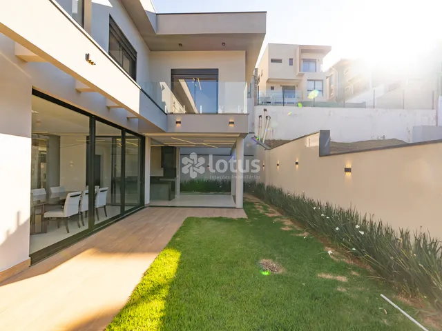 Casa 4 quartos e 5 banheiros, à venda, no bairro Colinas da Anhangüera em Santana de Parnaíba