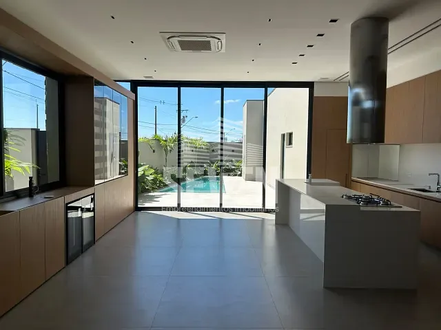 Casa com 452m² 4 quartos e 5 banheiros, à venda, no bairro Residencial Estoril Premium em Bauru
