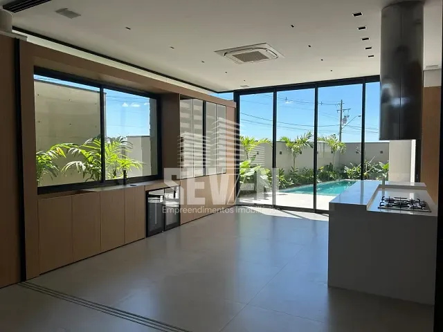 Casa com 452m² 4 quartos e 5 banheiros, à venda, no bairro Residencial Estoril Premium em Bauru