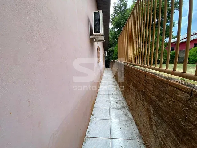 Casa 2 quartos e 2 banheiros, para alugar, no bairro Esplanada em Chapecó