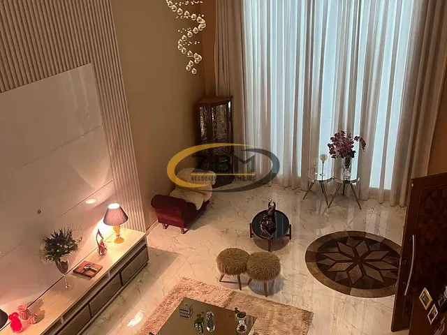 Casa com 525m² 3 quartos e 5 banheiros, à venda, no bairro Colonial em Londrina