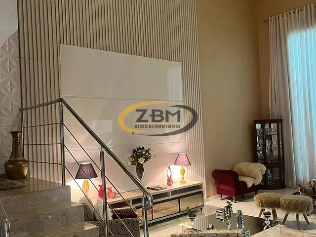 Casa com 525m² 3 quartos e 5 banheiros, à venda, no bairro Colonial em Londrina