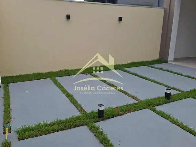 Casa com 225m², à venda, no bairro Recanto dos Pássaros em Cuiabá