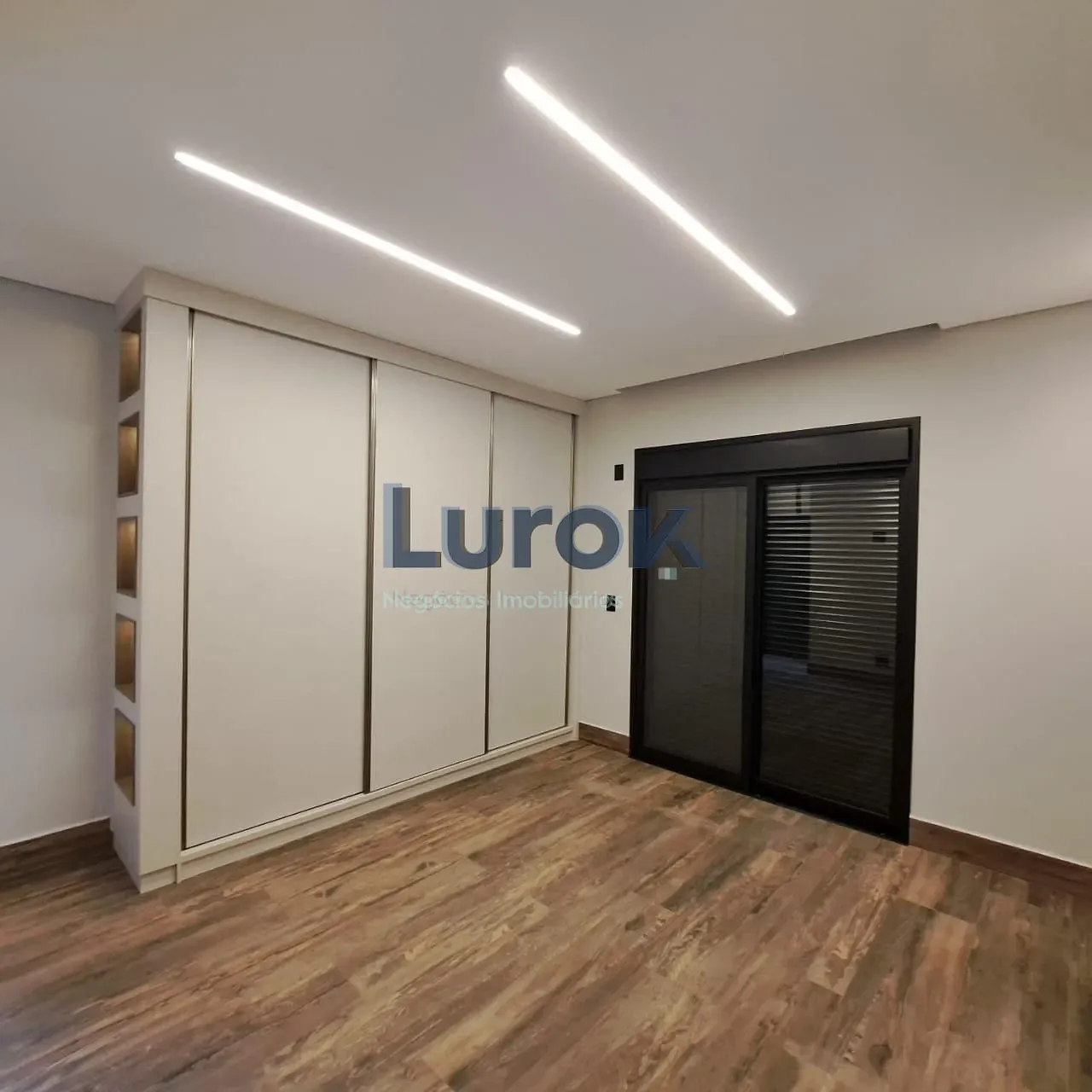 Casa, 3 quartos, 294 m² - Foto 31