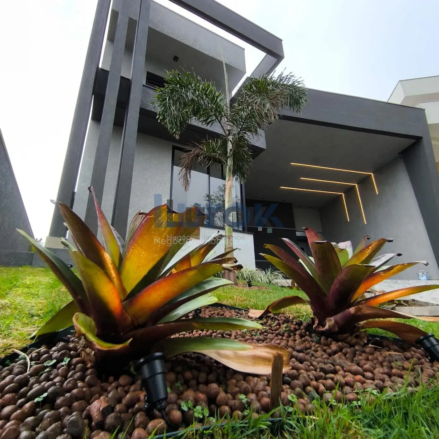 Casa, 3 quartos, 294 m² - Foto 3