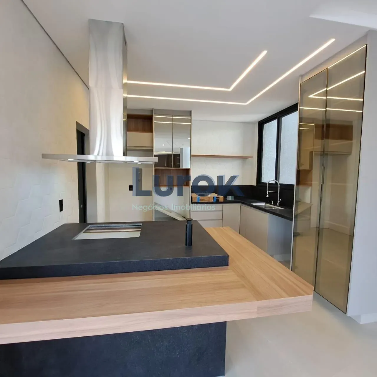 Casa, 3 quartos, 294 m² - Foto 33