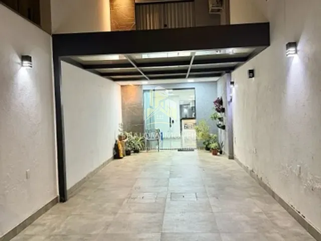 Casa 3 quartos e 3 banheiros, à venda, no bairro Parque Xangri-Lá em Contagem