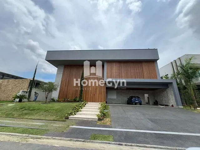 Casa com 845m² 5 quartos e 6 banheiros, à venda, no bairro Jardins Munique em Goiânia
