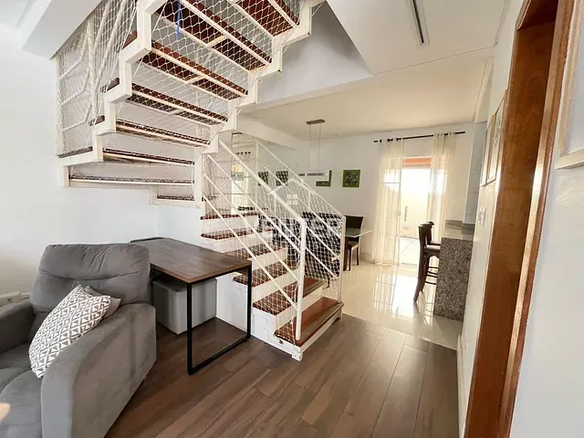 Casa com 136m² 3 quartos e 2 banheiros, para alugar, no bairro Condomínio Veredas em Taubaté
