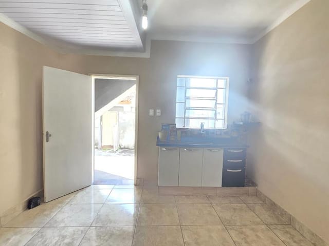 Casa 4 quartos e 3 banheiros, à venda, no bairro Centro em Bragança Paulista