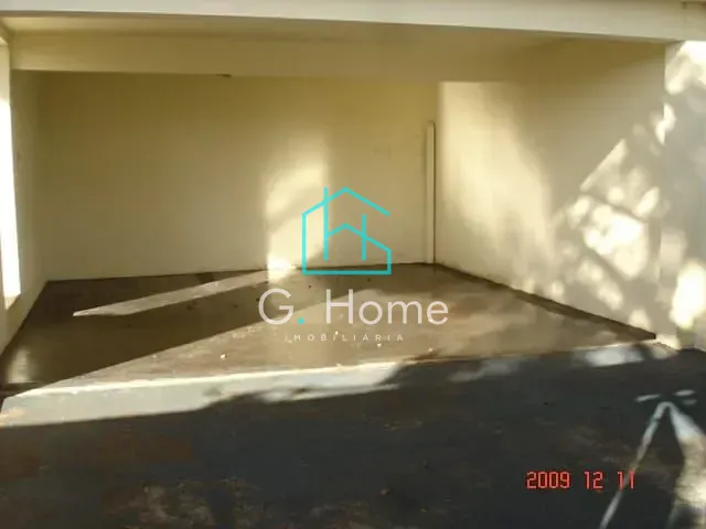 Casa com 292m², à venda, no bairro Bancários em Londrina