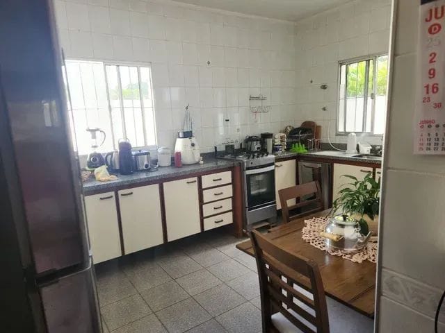 Foto do Casa - Casa com 4 dormitórios à venda, 170 m² por R$ 1.750.000,00 - Jardim das Colinas - São José dos Campos/SP | INDEPENDENCE NEGOCIOS IMOBILIARIOS LTDA