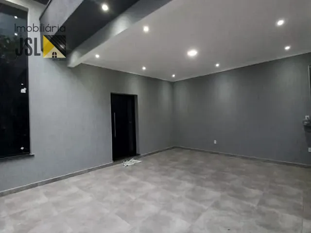 Casa com 180m² 3 quartos e 2 banheiros, à venda, no bairro Parque Residencial Santo André em Caçapava