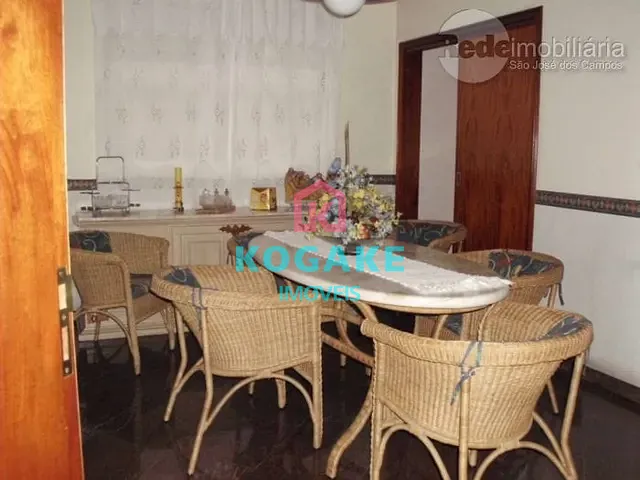 Casa com 540m² 4 quartos e 4 banheiros, à venda, no bairro Jardim Apolo em São José dos Campos