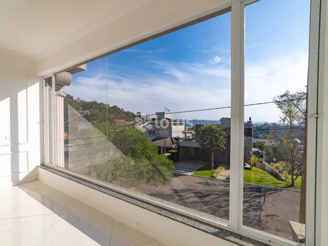 Casa 3 quartos e 4 banheiros, à venda, no bairro Alphaville em Santana de Parnaíba