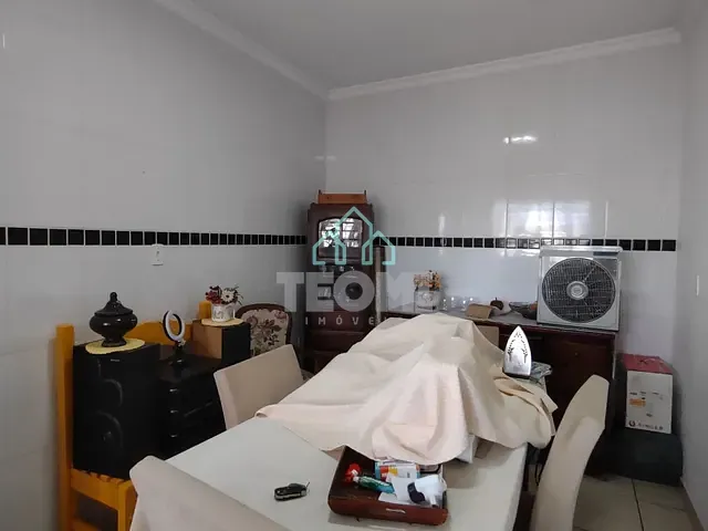 Casa com 150m² 3 quartos e 2 banheiros, à venda, no bairro Residencial Paraíso em Taubaté