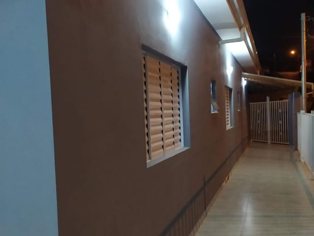 Casa 3 quartos e 2 banheiros, à venda, no bairro PEDRA VERMELHA em Munhoz