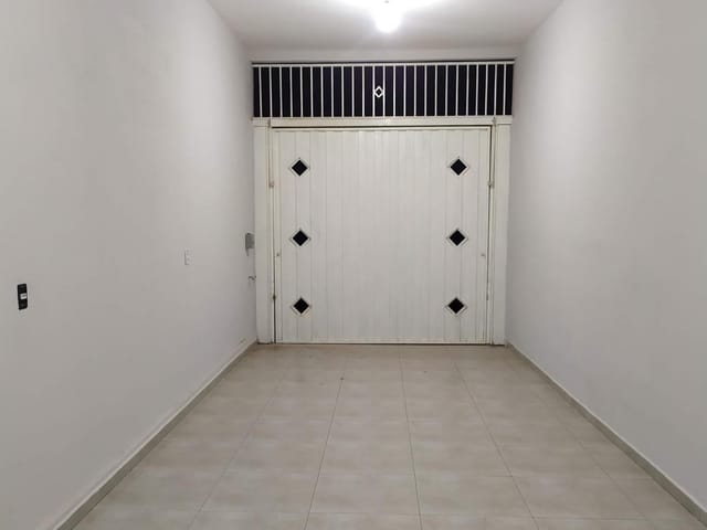 Casa 3 quartos e 2 banheiros, à venda, no bairro PEDRA VERMELHA em Munhoz