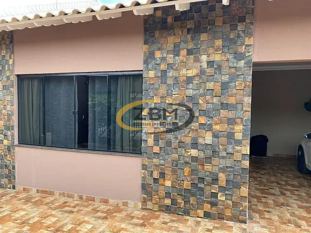 Casa com 360m² 3 quartos e 4 banheiros, à venda, no bairro Coliseu em Londrina