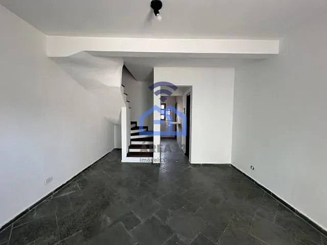Casa com 123m² 2 quartos e 2 banheiros, à venda, no bairro Indaiá em Caraguatatuba