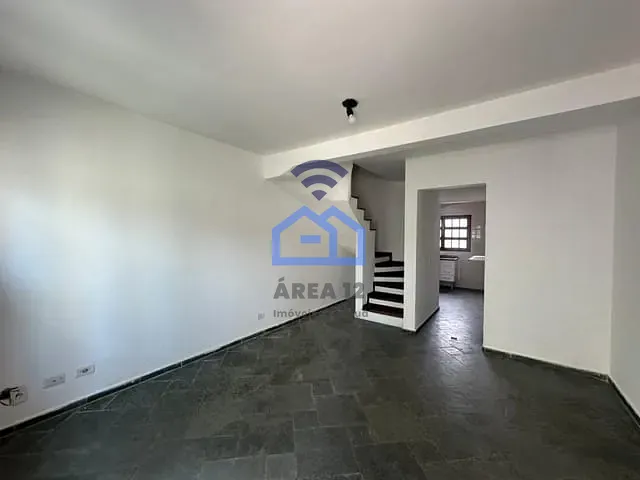 Casa com 123m² 2 quartos e 2 banheiros, à venda, no bairro Indaiá em Caraguatatuba
