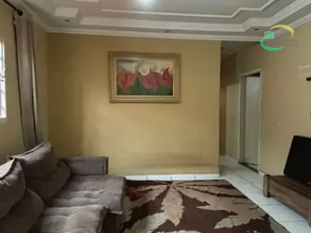 Casa com 250m² 3 quartos e 4 banheiros, à venda, no bairro Jardim García em Campinas