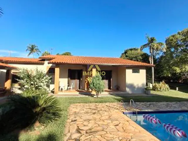 Casa com 2680m² 4 quartos e 8 banheiros, à venda, no bairro Condomínio Fechado Village Haras São Luiz II em Salto