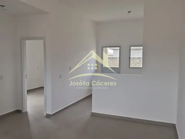Casa com 200m², para alugar, no bairro Novo Mundo em Várzea Grande