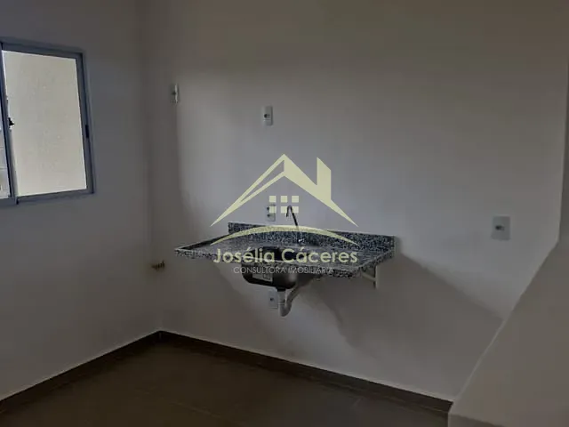 Casa com 200m², para alugar, no bairro Novo Mundo em Várzea Grande