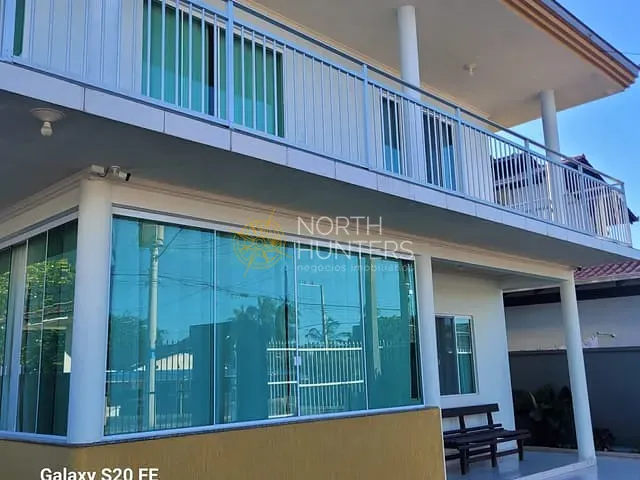 Casa com 264m² 5 quartos e 5 banheiros, à venda, no bairro Aventureiro em Joinville