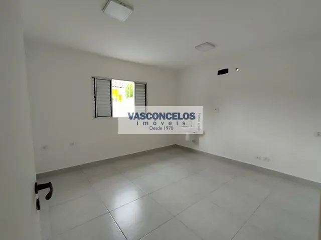 Casa com 300m², para alugar, no bairro Vila Rubi em São José dos Campos