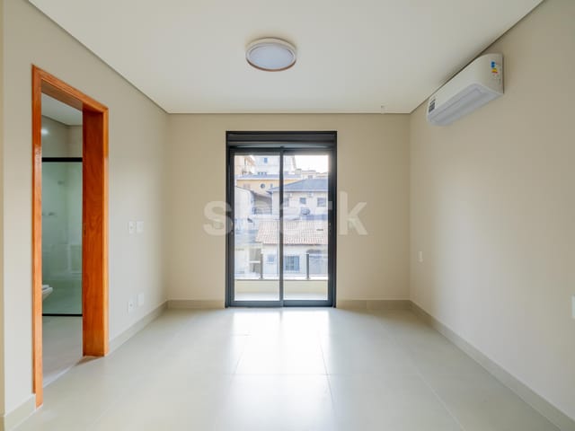 Casa com 189m² 3 quartos e 4 banheiros, à venda, no bairro Parque São Domingos em São Paulo