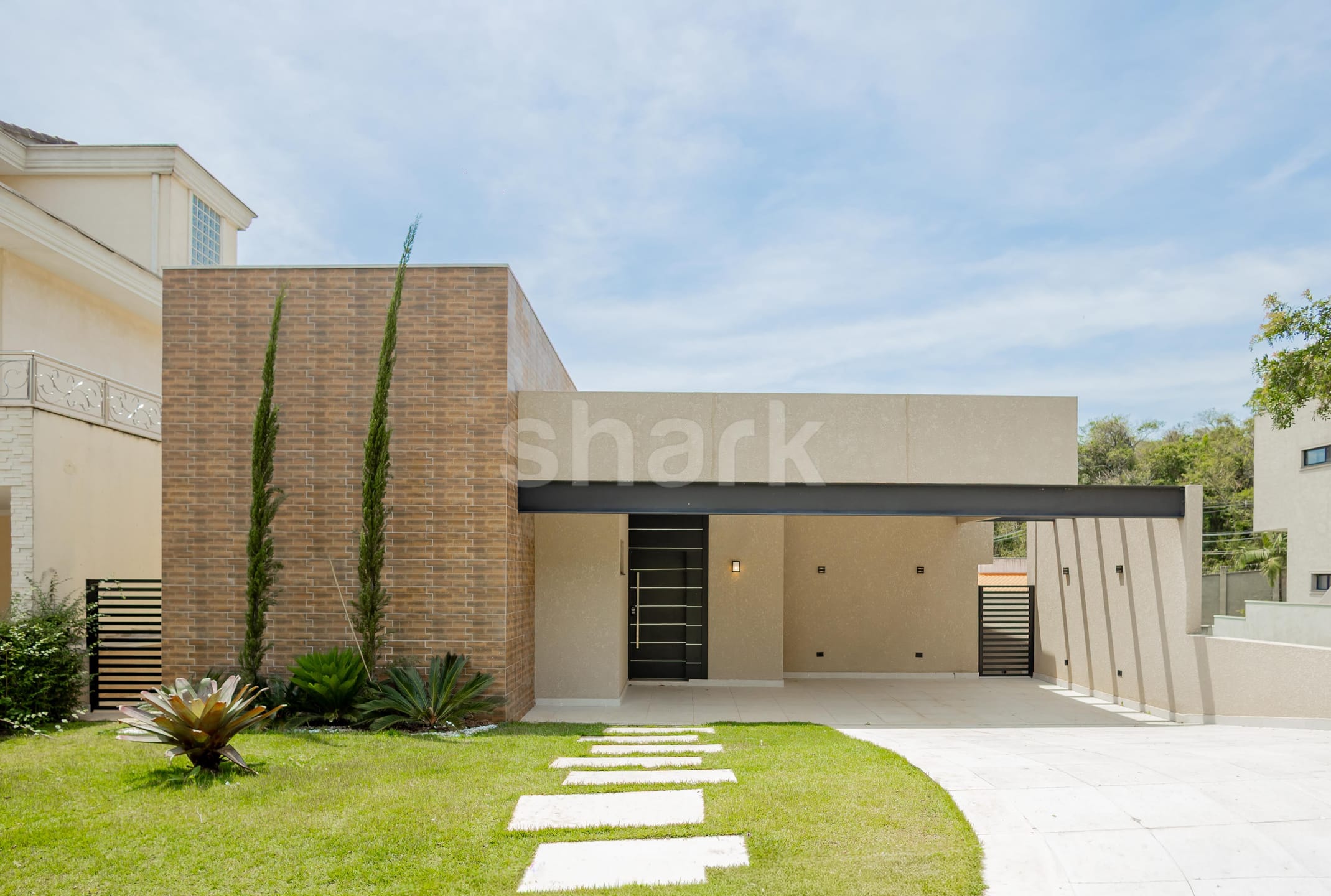 Casa em Alphaville — foto 1