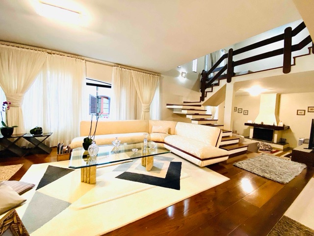 Casa com 528m² 4 quartos e 6 banheiros, à venda, no bairro City América em São Paulo