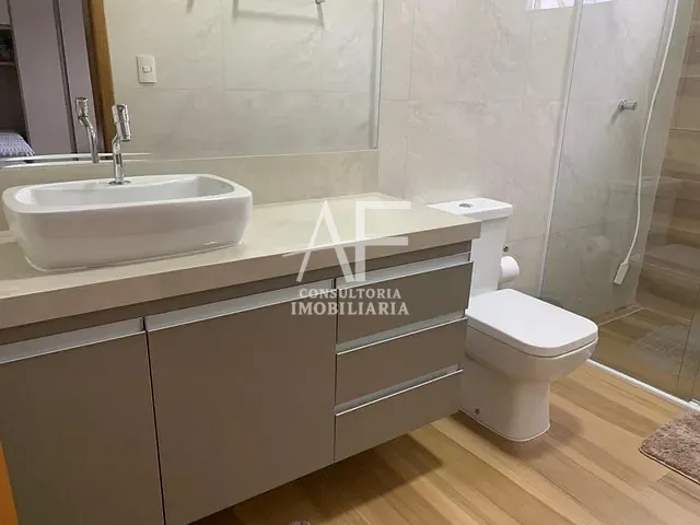 Casa com 760m² 4 quartos e 4 banheiros, à venda, no bairro Morada dos Nobres em Taubaté
