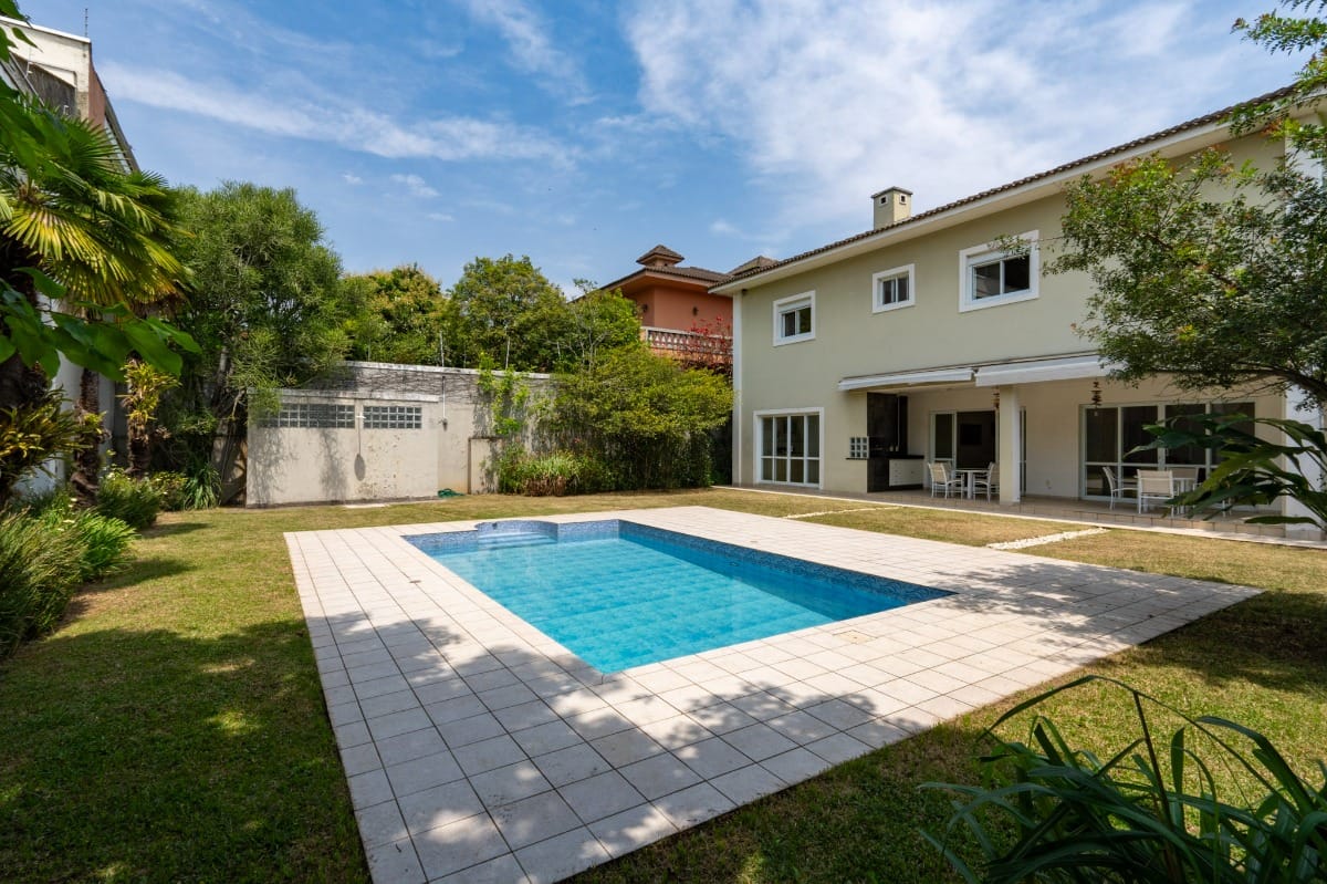 Casa para venda em Jardim Leonor com 4 quartos, sendo 4 suítes, 613m²
