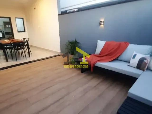 Casa com 250m² 3 quartos e 4 banheiros, à venda, no bairro Jardim Pedreira em Itu