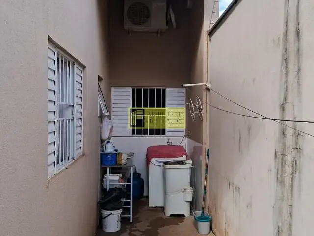 Casa com 80m² 3 quartos e 2 banheiros, à venda, no bairro Vila Santo Antônio em São José do Rio Preto