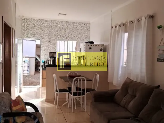 Casa com 80m² 3 quartos e 2 banheiros, à venda, no bairro Vila Santo Antônio em São José do Rio Preto