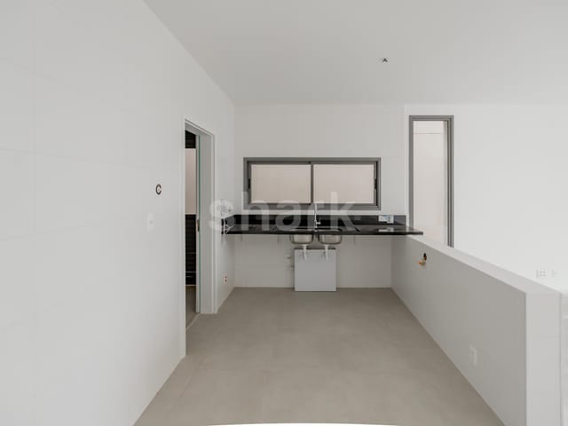 Casa com 230m² 3 quartos e 4 banheiros, à venda, no bairro Tamboré em Barueri