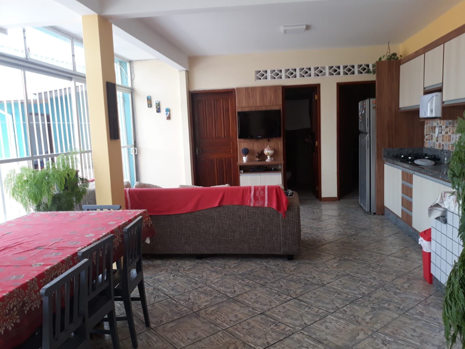 Casa à venda com 4 quartos, 180m² - Foto 7