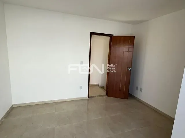 Casa 3 quartos e 3 banheiros, à venda, no bairro Centro em Lauro de Freitas