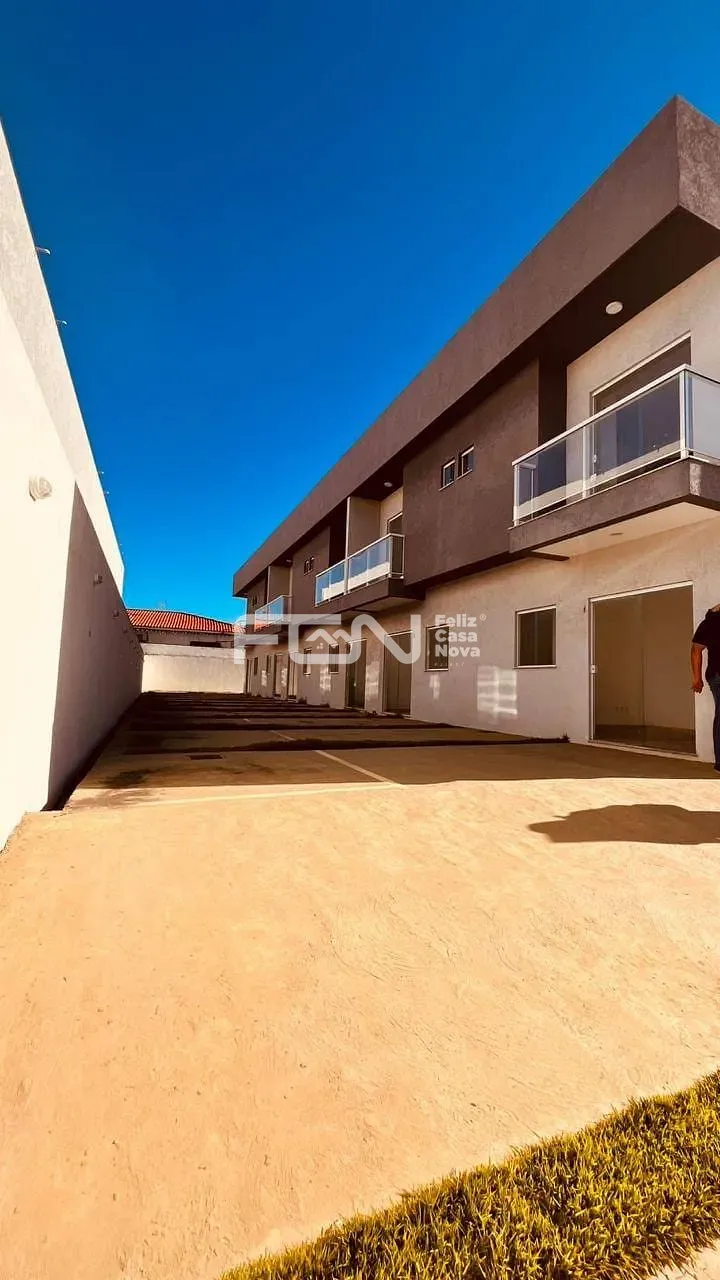 Casa, 3 quartos, 80 m² - Foto 1