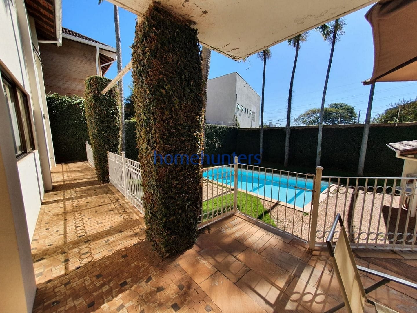 Casa para alugar com 5 quartos, 375m² - Foto 7