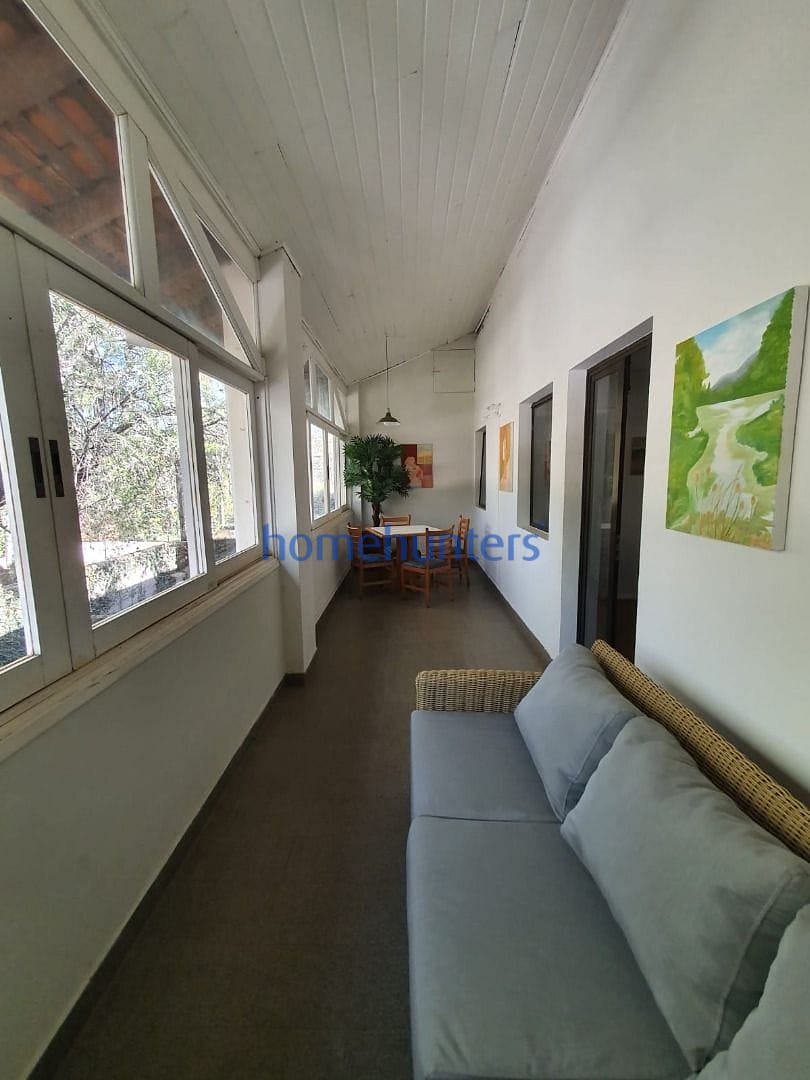 Casa para alugar com 5 quartos, 375m² - Foto 34